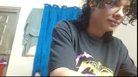 Snapshot of fenixmfx chatting on March 2026 05:06:02 PM Fenix online show from March 2026 05:06:02 PM