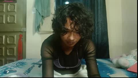 Snapshot of fenixmfx chatting on April 2026 08:13:02 PM Fenix online show from April 2026 08:13:02 PM