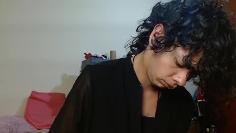 Snapshot of fenixmfx chatting on April 2026 12:23:01 AM Fenix online show from April 2026 12:23:01 AM