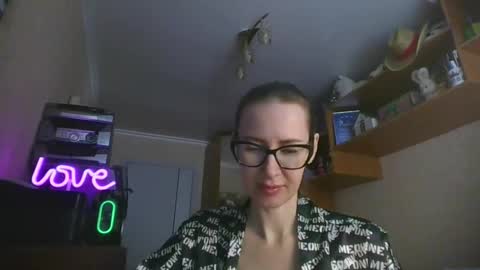 feraliss online show from March 2026 11:27:02 AM