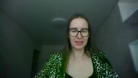 feraliss online show from May 2026 11:07:01 AM