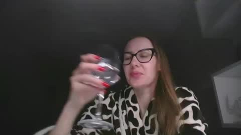 feraliss online show from May 2026 08:21:02 PM
