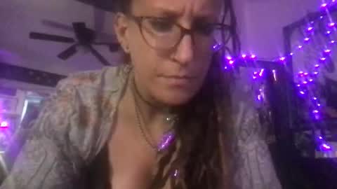 Snapshot of ferallux33x chatting on January 2026 06:16:01 AM FeralLux33x online show from January 2026 06:16:01 AM