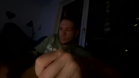 ferdl1988_1 online show from December 2024 10:12:02 PM