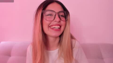 Snapshot of fernanda_aaa chatting on March 2026 04:00:02 PM fernanda online show from March 2026 04:00:02 PM
