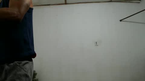 fernandez_latinblack online show from December 2024 02:21:01 AM