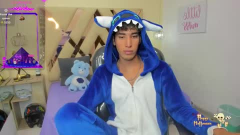 Snapshot of ferphoenix_ chatting on October 2025 03:41:02 AM FER PHOENIX online show from October 2025 03:41:02 AM