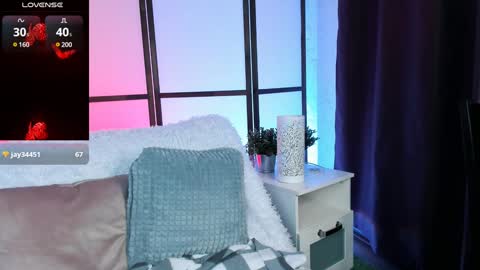 ferry_tail online show from January 2025 04:51:02 PM