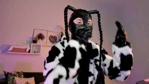 Snapshot of fetishrey chatting on December 2024 06:48:01 PM Rey online show from December 2024 06:48:01 PM