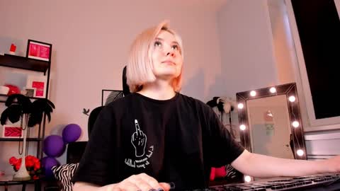 Snapshot of fetishrey chatting on January 2025 11:32:02 AM Rey online show from January 2025 11:32:02 AM