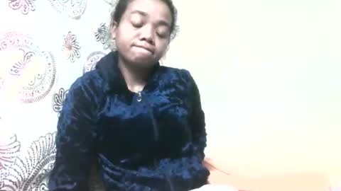 Snapshot of fetranialdy chatting on May 2026 04:18:01 AM fetranialdy online show from May 2026 04:18:01 AM