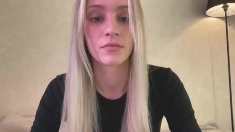 Snapshot of fflloowweerr chatting on September 2025 08:09:02 AM Lisa online show from September 2025 08:09:02 AM