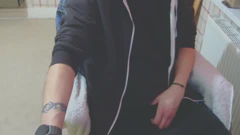 Snapshot of ffys2025 chatting on February 2025 09:06:02 PM ffys2025 online show from February 2025 09:06:02 PM