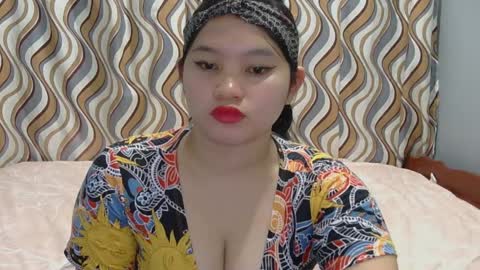 Snapshot of fhwilloughbyxx chatting on April 2026 01:41:01 PM fhwilloughbyxx online show from April 2026 01:41:01 PM