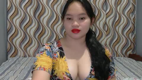 Snapshot of fhwilloughbyxx chatting on April 2026 01:03:01 AM fhwilloughbyxx online show from April 2026 01:03:01 AM