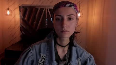   online show from February 2025 03:02:02 AM