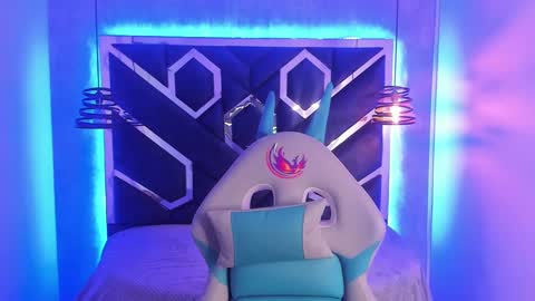   online show from February 2025 11:41:02 AM