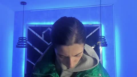   online show from March 2025 02:21:02 PM