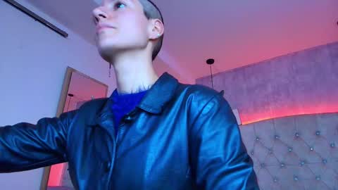   online show from October 2025 11:58:01 AM