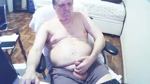 Snapshot of filhober chatting on January 2025 01:15:02 AM filhober online show from January 2025 01:15:02 AM