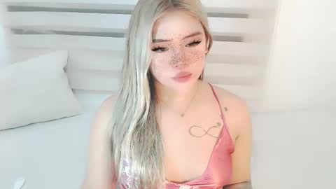 Snapshot of filipina_slutty69xxx chatting on May 2026 04:06:02 AM Angela DONT FORGET TO FOLLOW AND GIVE ME APPRECIATION online show from May 2026 04:06:02 AM