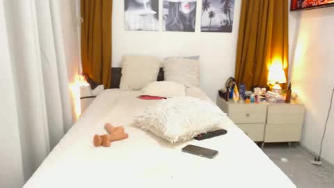 stephanie online show from December 2024 11:10:02 AM