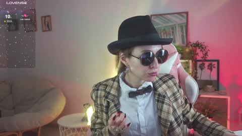 cap and Lana  online show from December 2024 08:34:01 AM