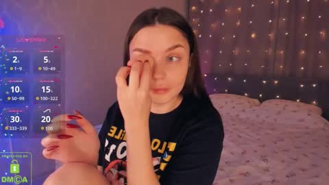 LEEN online show from November 2025 01:59:02 AM