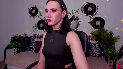 Honey Ill be waiting for you Tue Wed Thu Fri Sat Sun 10am-5pm online show from December 2024 12:57:02 PM