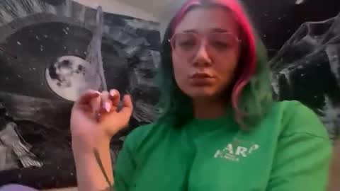 Snapshot of filomenastar chatting on April 2026 04:59:01 AM Filomena Star online show from April 2026 04:59:01 AM