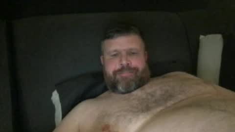 Snapshot of fin_dom_bear chatting on April 2026 10:00:02 PM fin bear dom online show from April 2026 10:00:02 PM