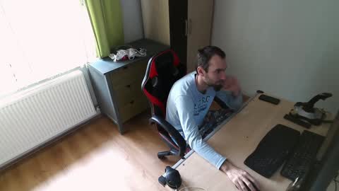 Snapshot of findo1991 chatting on January 2025 02:39:02 AM Jane and Findo online show from January 2025 02:39:02 AM