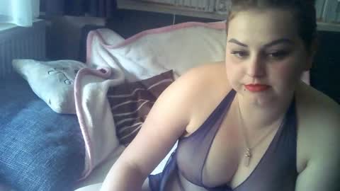 Snapshot of findo1991 chatting on January 2025 02:22:01 PM Jane and Findo online show from January 2025 02:22:01 PM