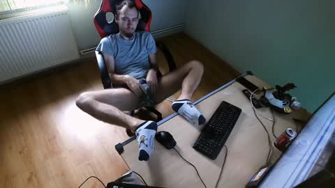 Snapshot of findo1991 chatting on January 2025 03:37:01 PM Jane and Findo online show from January 2025 03:37:01 PM