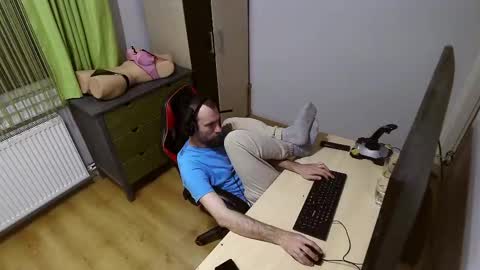 Snapshot of findo1991 chatting on March 2025 12:42:02 AM Jane and Findo online show from March 2025 12:42:02 AM