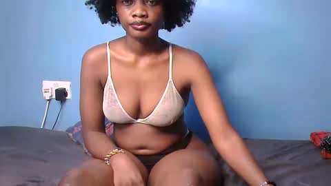 fine_ass24 online show from May 2026 07:29:01 PM