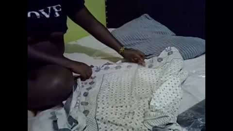 Snapshot of fine_nes chatting on March 2025 03:10:02 AM fine_nes online show from March 2025 03:10:02 AM