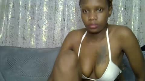 fine_queen12 online show from April 2026 05:20:02 PM