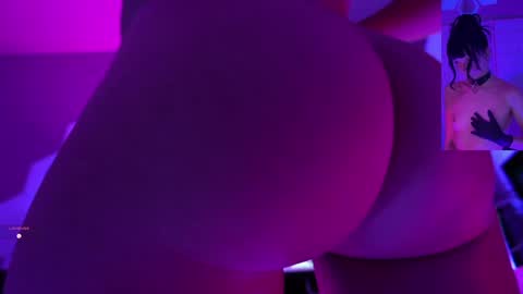 Snapshot of finleyfae chatting on March 2026 05:18:02 PM finleyfae online show from March 2026 05:18:02 PM