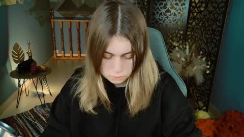 fiora online show from January 2025 05:09:01 AM