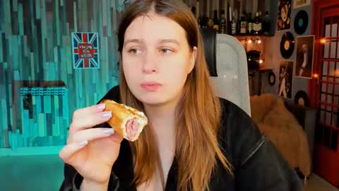 Snapshot of fioramarmoris chatting on January 2026 07:01:02 AM fiora online show from January 2026 07:01:02 AM