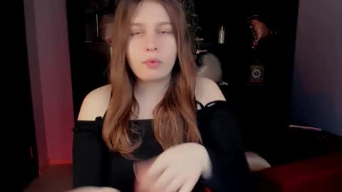 Snapshot of fioramarmoris chatting on February 2026 05:25:02 AM fiora online show from February 2026 05:25:02 AM