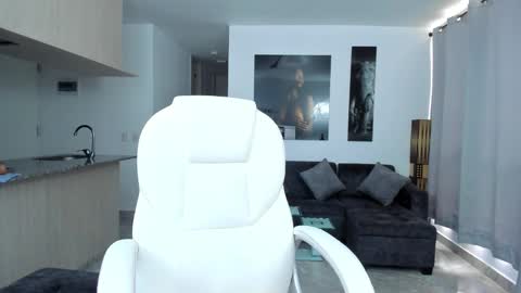 Snapshot of fiorellasantamaria chatting on January 2025 10:30:02 PM fiore   online show from January 2025 10:30:02 PM