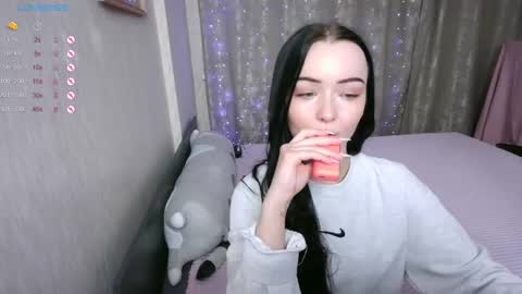 Snapshot of first_day_ chatting on February 2025 05:15:01 PM ALICESTEVEVECTOR pvt open  online show from February 2025 05:15:01 PM