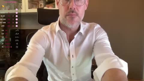 Snapshot of fit_rubinho chatting on December 2024 12:44:01 PM Rubn online show from December 2024 12:44:01 PM