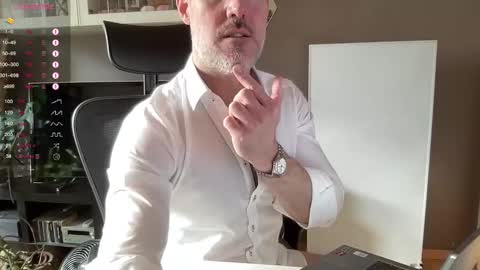 Snapshot of fit_rubinho chatting on January 2025 12:57:02 PM Rubn online show from January 2025 12:57:02 PM