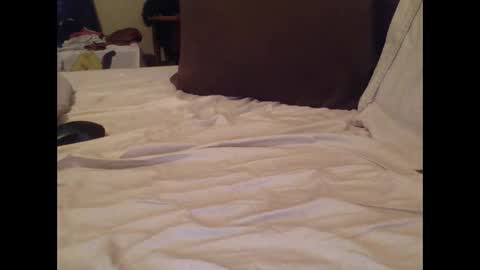 Snapshot of fitbit90 chatting on December 2024 04:14:01 PM FitBit online show from December 2024 04:14:01 PM