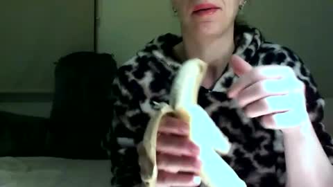 Fitbut online show from December 2024 05:22:02 PM