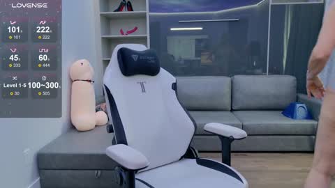 Bianca online show from November 2025 03:14:02 PM