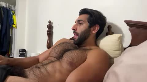 Snapshot of fitcurvyman4fun_69 chatting on October 2025 03:42:02 AM fitcurvyman4fun_69 online show from October 2025 03:42:02 AM